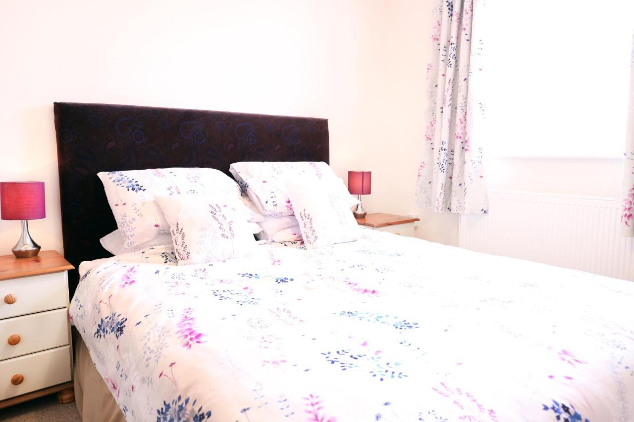Stable Cottage เพทลีย์บริดจ์ ภายนอก รูปภาพ